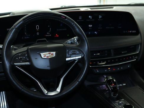 Used 2025 Cadillac CT5 Sport w/ Sun And Sound Package AWD/4WD image 21
