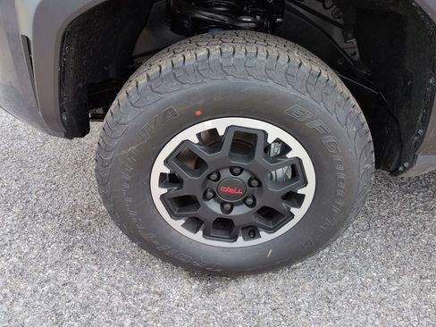 New 2026 Toyota Tacoma TRD Off-Road AWD/4WD image 24