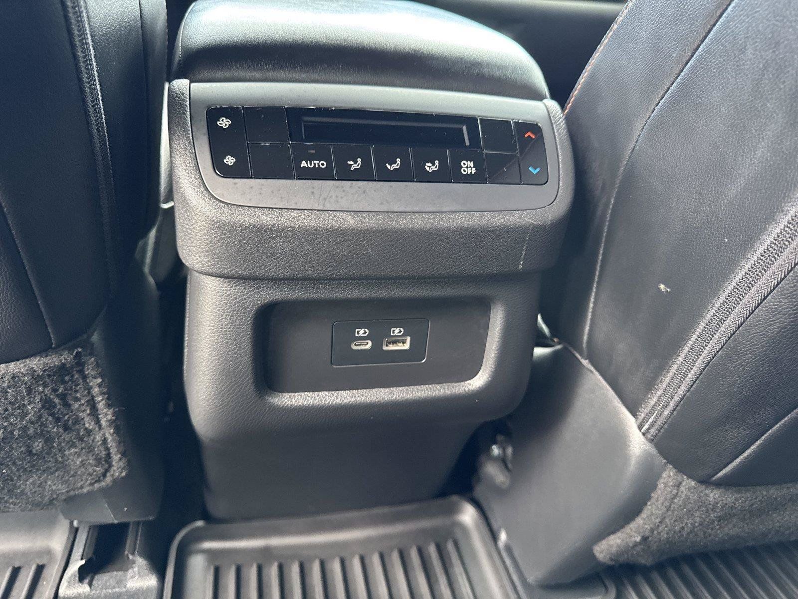 Used 2024 Nissan Pathfinder Rock Creek AWD/4WD image 32