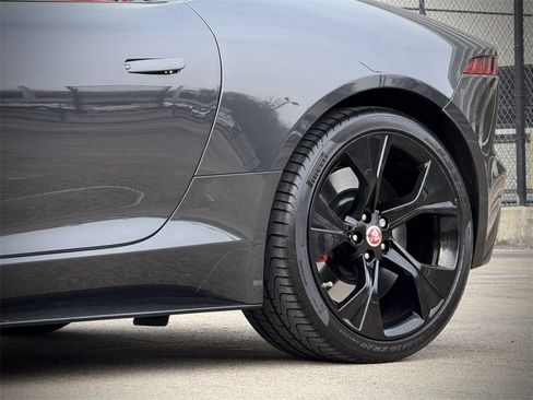 Used 2022 Jaguar F-TYPE Convertible image 9
