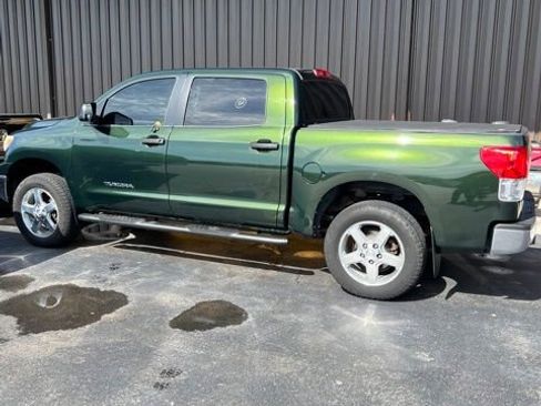 Used 2011 Toyota Tundra 4x4 CrewMax w/ Tow Pkg image 1