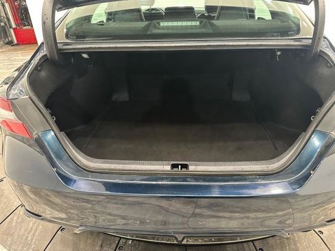Used 2021 Toyota Camry SE image 36