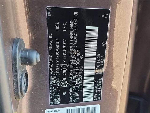Used 2019 Toyota Sienna XLE Premium FWD image 25