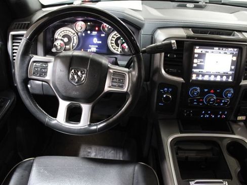 Used 2016 RAM 2500 Limited image 27