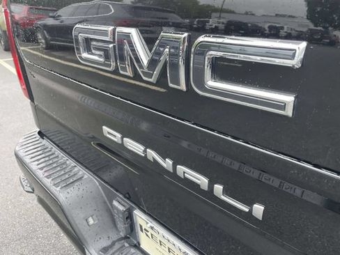Used 2024 GMC Sierra 1500 Denali Ultimate AWD/4WD image 9