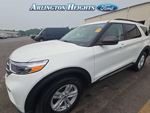 Used 2023 Ford Explorer XLT w/ Equipment Group 202A AWD/4WD image 1