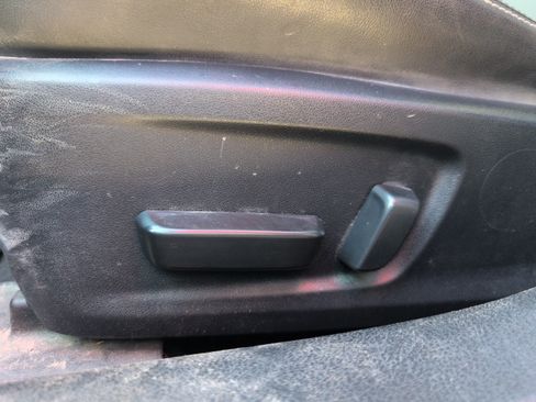 Used 2021 Lexus IS 300 w/ Accessory Package 2 RWD image 10