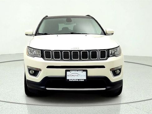 Used 2018 Jeep Compass Limited w/ Navigation Group AWD/4WD image 2