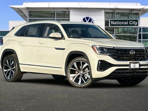 New 2026 Volkswagen Atlas Cross Sport SEL Premium R-Line AWD/4WD image 2