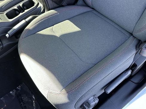 Used 2024 Jeep Gladiator Rubicon w/ Technology Group image 13