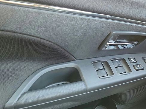 Used 2025 Mitsubishi Outlander Sport LE image 29