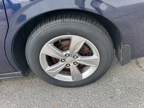 Used 2018 Honda Odyssey EX-L image 11