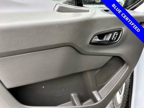 Certified 2023 Ford Transit 250 Medium Roof image 9