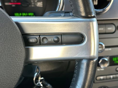 Used 2008 Ford Mustang GT Premium image 34