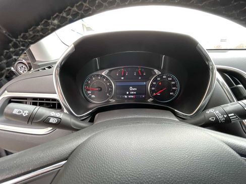 Certified 2024 Chevrolet Equinox LT image 11