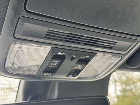 Certified 2023 Honda Passport EX-L image 30