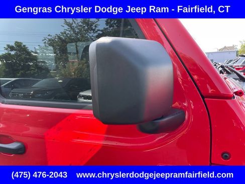 Certified 2025 Jeep Wrangler Unlimited Sahara w/ Safety Group AWD/4WD image 15