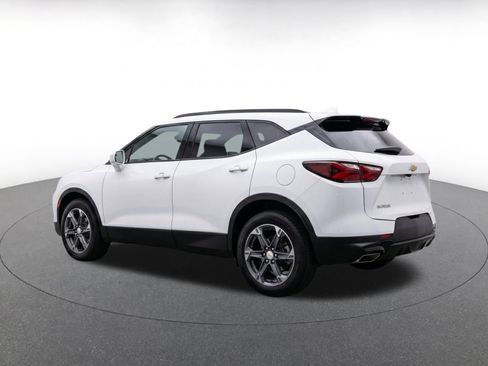 Used 2025 Chevrolet Blazer LT FWD image 7
