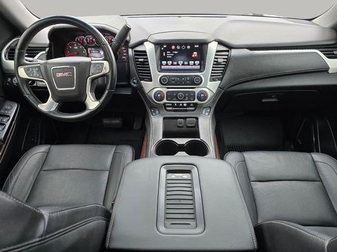 Used 2016 GMC Yukon XL SLT w/ HD Trailering Package AWD/4WD image 2
