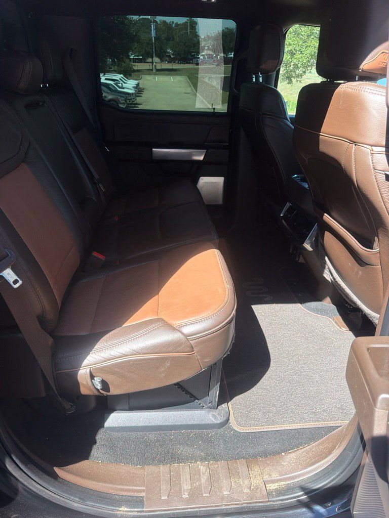 Used 2024 Ford F350 King Ranch w/ FX4 Off-Road Package AWD/4WD image 9