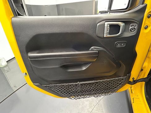 Used 2020 Jeep Wrangler Sport S image 12