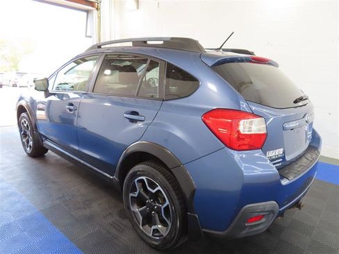Used 2013 Subaru Crosstrek 2.0i Limited image 10