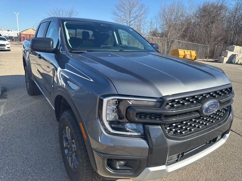 New 2026 Ford Ranger XLT w/ Equipment Group 301A High image 16