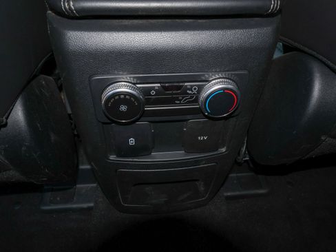 Used 2023 Ford Explorer XLT w/ Equipment Group 202A AWD/4WD image 16