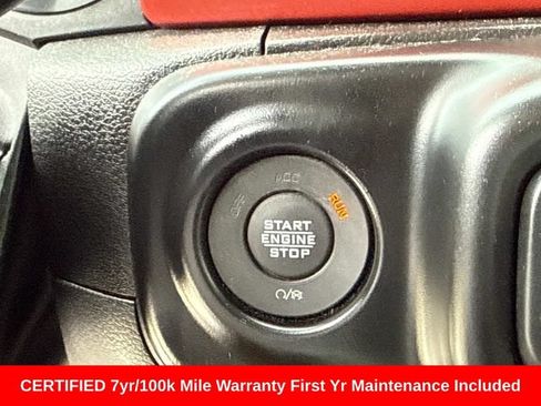Used 2022 Jeep Wrangler Unlimited Rubicon AWD/4WD image 25