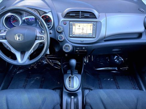 Used 2011 Honda Fit Sport image 7