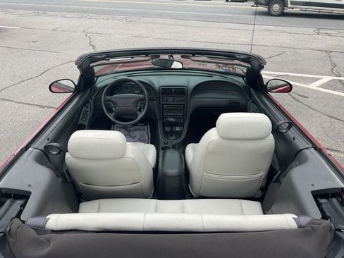 Used 2001 Ford Mustang GT Premium RWD image 15