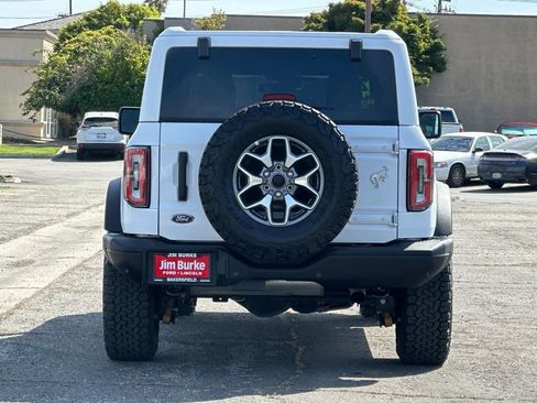 Certified 2025 Ford Bronco Badlands AWD/4WD image 4