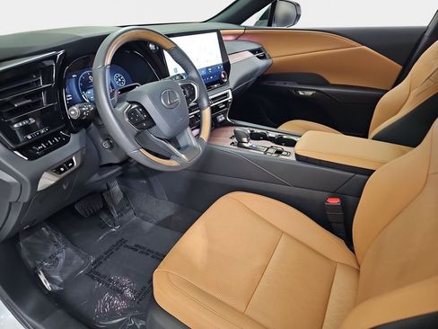Used 2025 Lexus RX 350 Premium Plus w/ Convenience Package AWD/4WD image 16