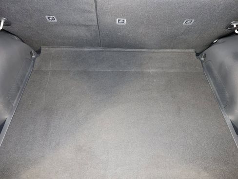 Used 2024 Kia Niro EX image 17