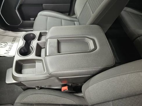 Used 2023 Chevrolet Silverado 1500 LT AWD/4WD image 18