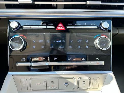 New 2025 Hyundai Santa Fe Calligraphy AWD/4WD image 22