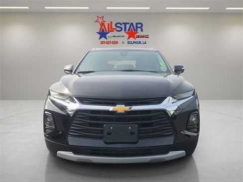 Used 2021 Chevrolet Blazer LT image 2
