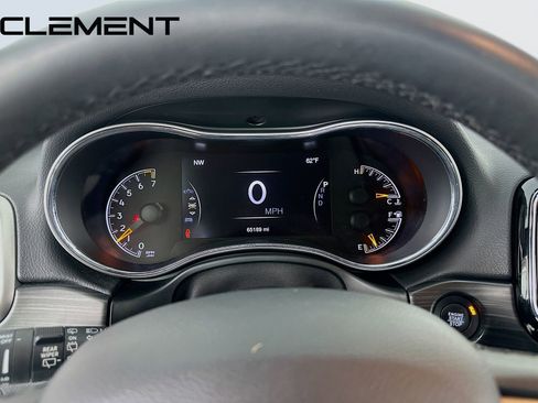 Used 2019 Jeep Grand Cherokee Limited image 17