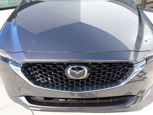Used 2025 MAZDA CX-5 AWD 2.5 S w/ Preferred Package image 12