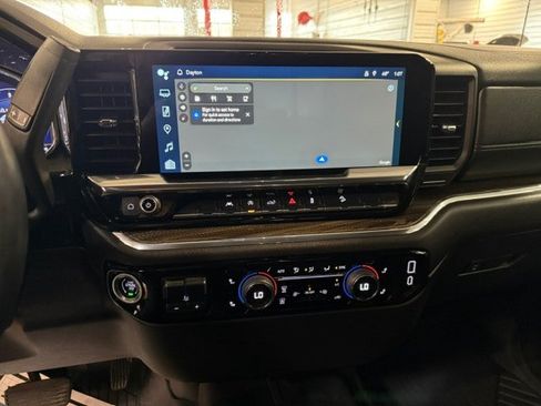 Used 2024 Chevrolet Silverado 1500 LT AWD/4WD image 53