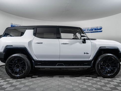 Used 2024 GMC Hummer EV 2X image 12