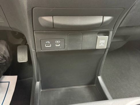 Used 2025 Honda Odyssey Sport-L image 24
