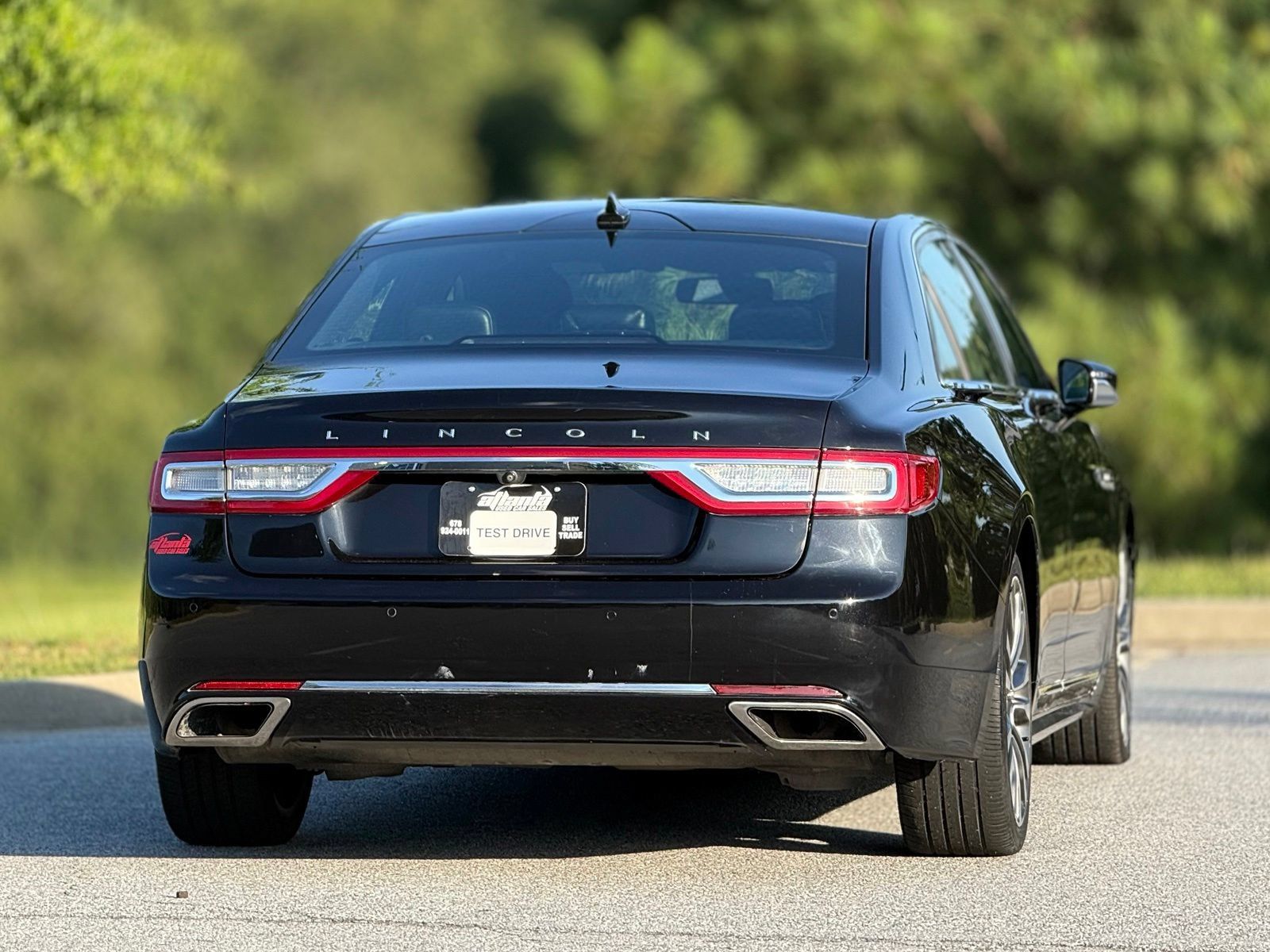 Used 2020 Lincoln Continental AWD w/ Premium Package image 7