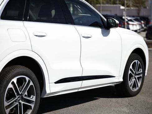 New 2025 Audi Q5 Premium image 7