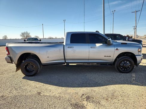 Used 2024 RAM 3500 Big Horn w/ Night Edition image 4