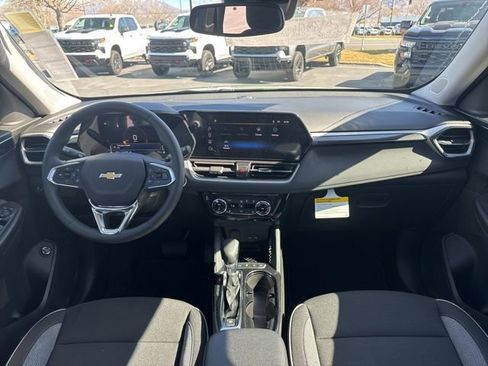 New 2026 Chevrolet TrailBlazer LT w/ Convenience Package AWD/4WD image 14