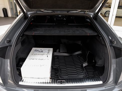 Used 2023 Lamborghini Urus Performante image 38