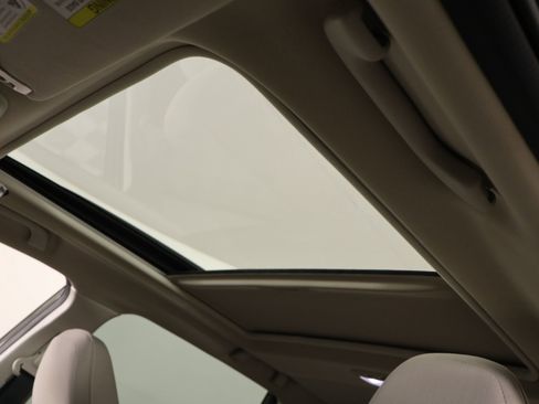 Used 2023 Subaru Forester Premium image 15