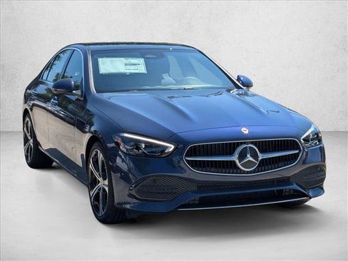 Used 2025 Mercedes-Benz C 300 Sedan image 7