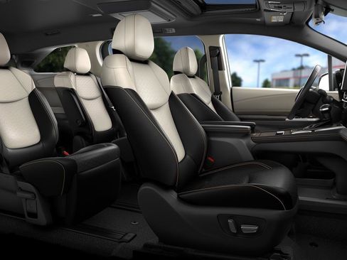 New 2025 Toyota Sienna Limited image 26